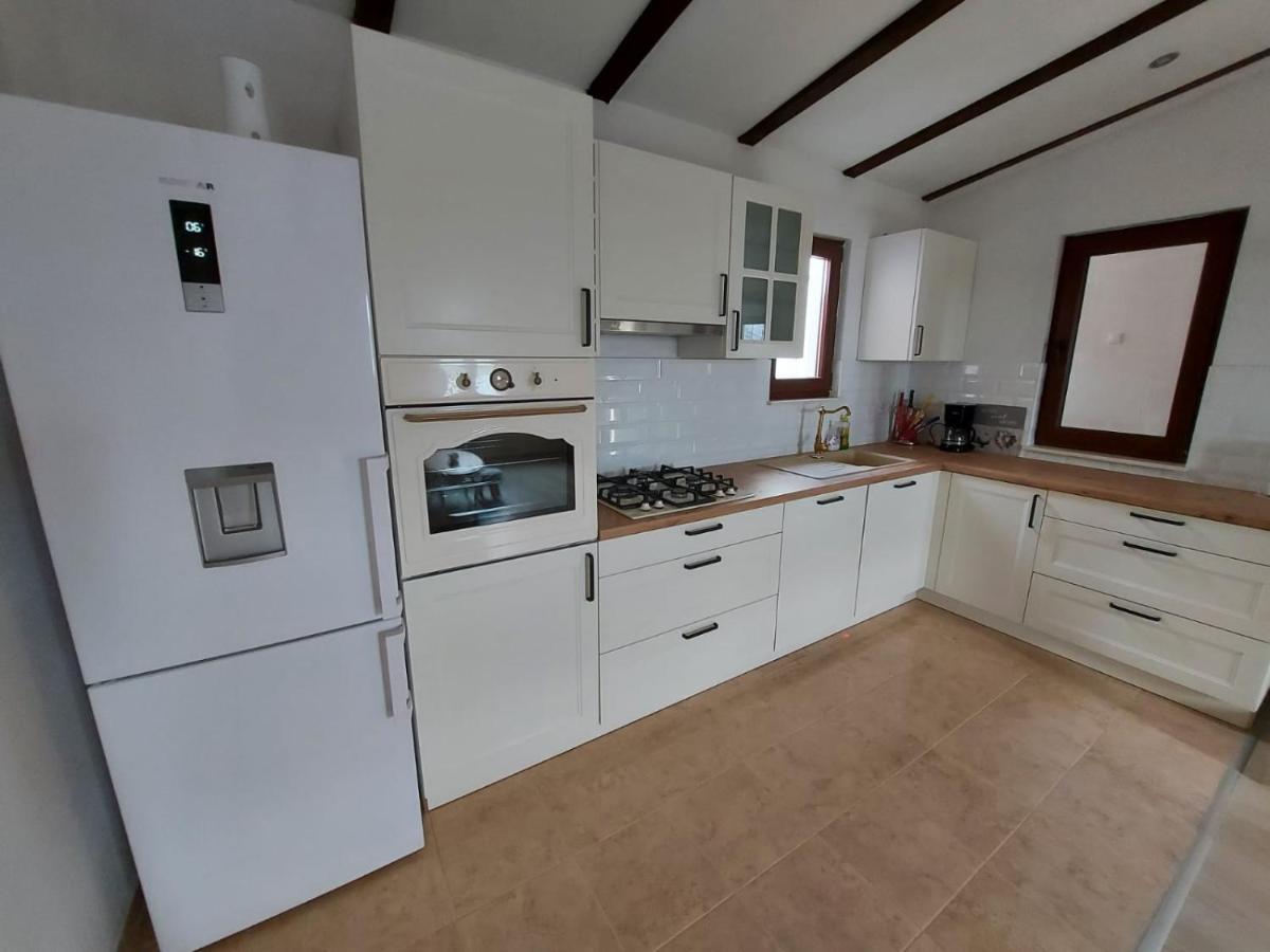 Holiday House Pag Zubovići 외부 사진