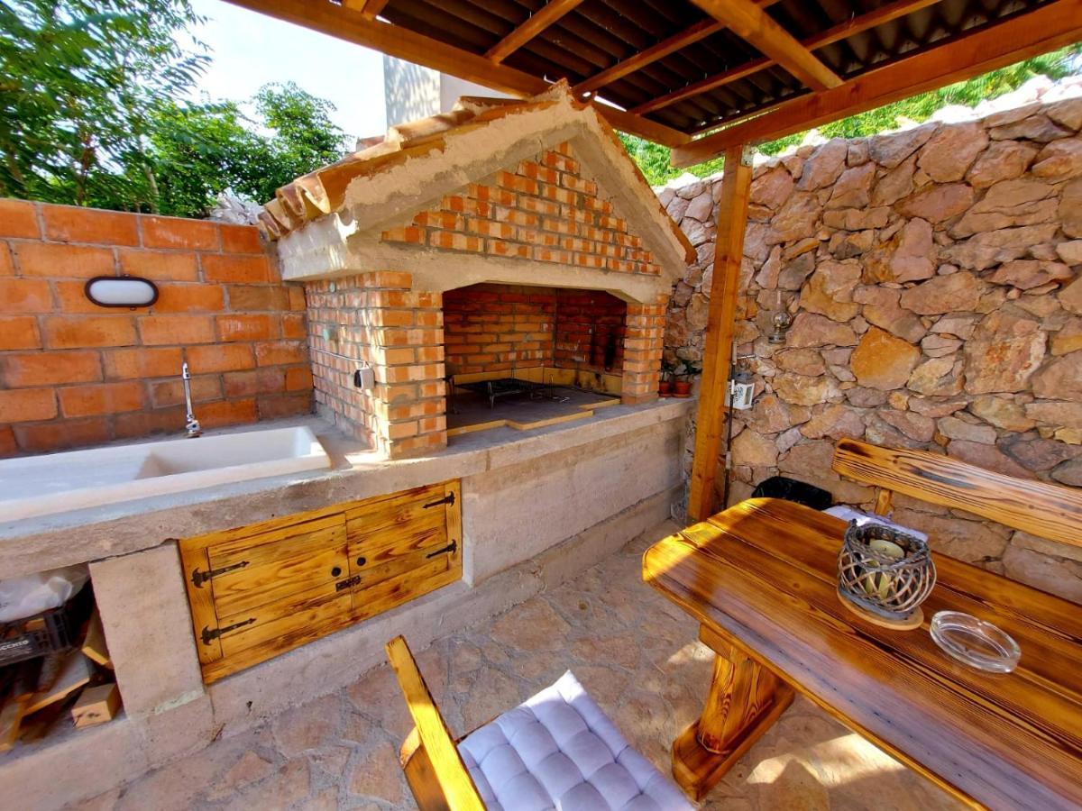 Holiday House Pag Zubovići 외부 사진
